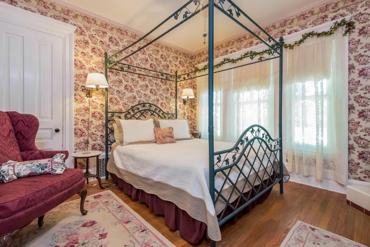 Kingsley House Bed & Breakfast Fennville ภายนอก รูปภาพ