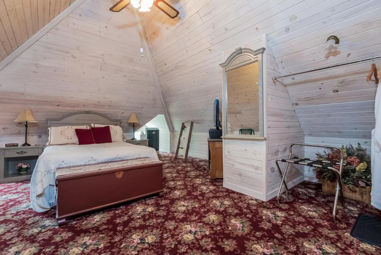Kingsley House Bed & Breakfast Fennville ภายนอก รูปภาพ
