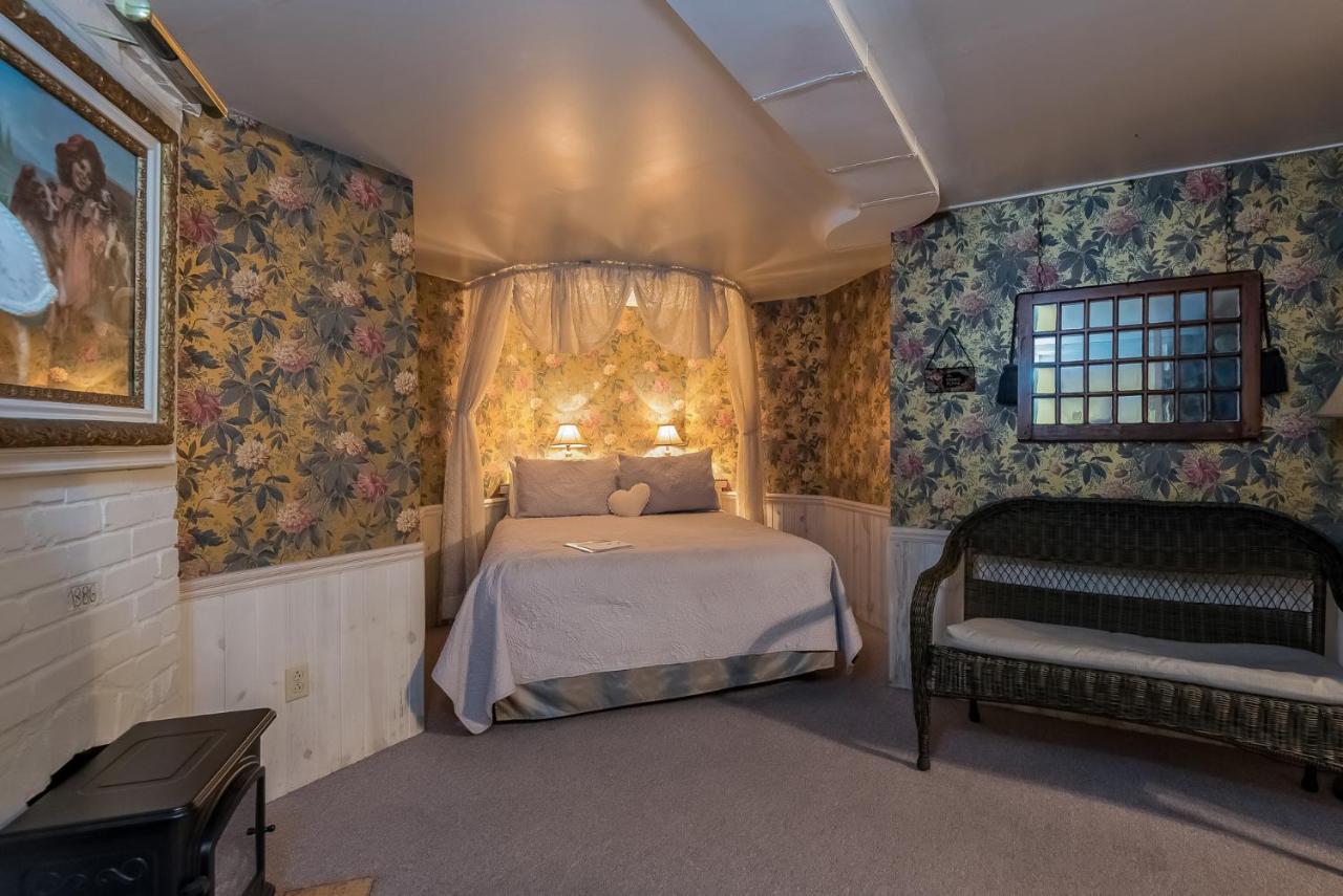 Kingsley House Bed & Breakfast Fennville ภายนอก รูปภาพ
