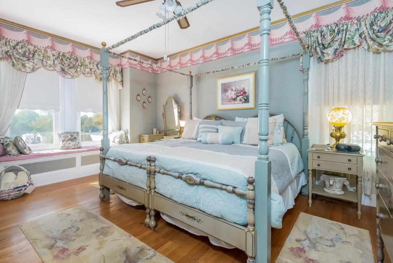 Kingsley House Bed & Breakfast Fennville ภายนอก รูปภาพ